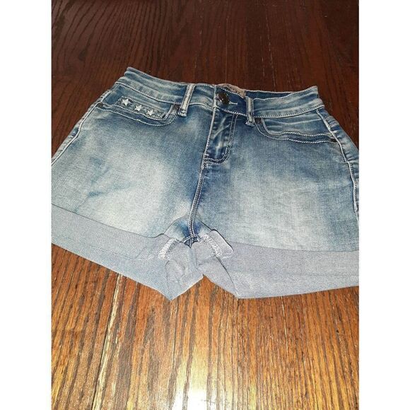 Jr Sz 3 Blue Savvy Distressed Blue Denim Patriotic Blue Jean Daisy Dukes Shorts - Picture 4 of 6
